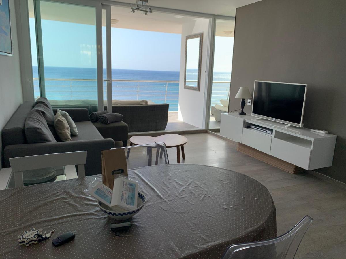Moraira Sea Front, First Line, Air Conditioning, Heating, First Floor, 2 Habs 4Beds Exterior photo